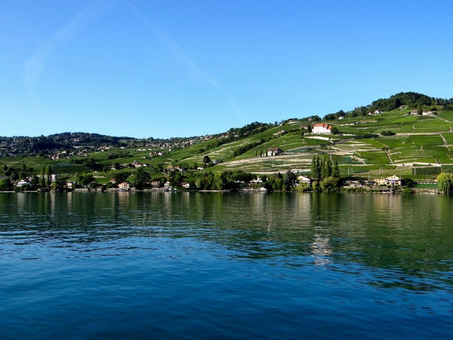 boat tours in Switzerland